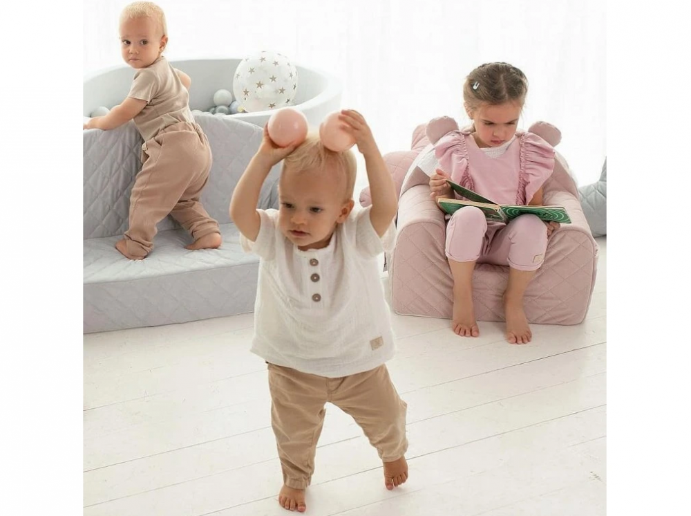 Canapea pentru copii Babysteps cu buzunare Gri velvet