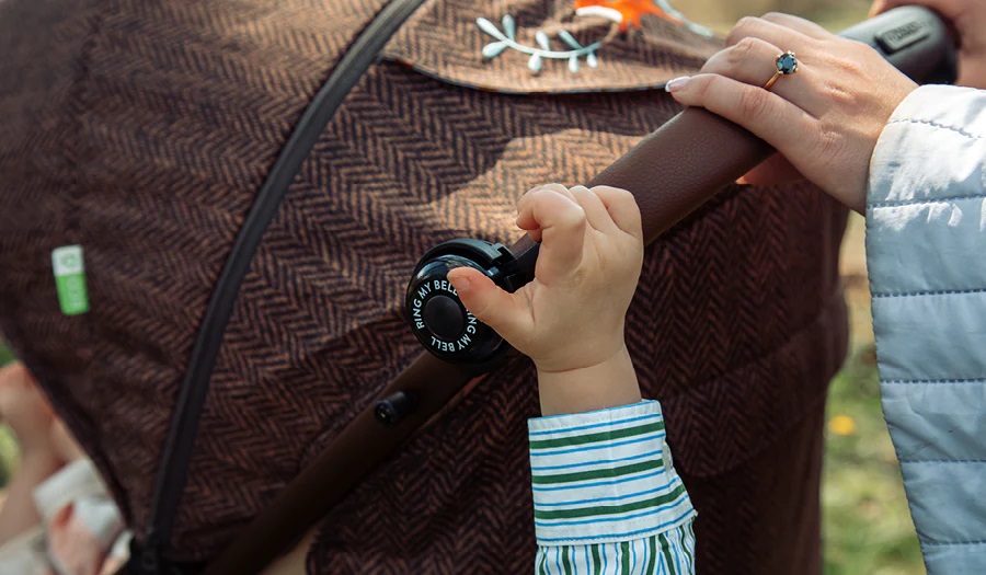 Carucior pentru copii Cosatto Woosh Trail Foxford Hall 0-25 kg, Sistem Troller, Material Ecologic, Suport pahar, Husa de ploaie