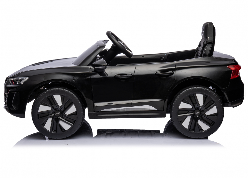 Masinuta electrica pentru copii Audi E-tron GT Black 70W cu licenta, Oglinzi retrovizoare, Roti din spuma Eva,Lumini LED,Centura de siguranta,Sistem troller pentru tractare,Mufa MP3,slot USB,Card microSD,Bluetooth - 1