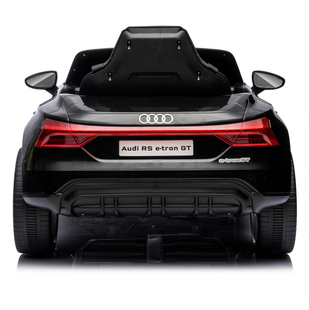 Masinuta electrica pentru copii Audi E-tron GT Black 70W cu licenta, Oglinzi retrovizoare, Roti din spuma Eva,Lumini LED,Centura de siguranta,Sistem troller pentru tractare,Mufa MP3,slot USB,Card microSD,Bluetooth - 3