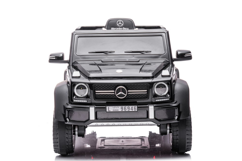 Masinuta electrica pentru copii Mercedes Benz G63 6x6 Black, cu telecomanda 2.4G, motor 6 x 45W, baterie 12V10Ah, cu faruri, roti din EVA, sistem audio integrat USB si MP3 AUX, dimensiune 120 x 68 x 61 cm