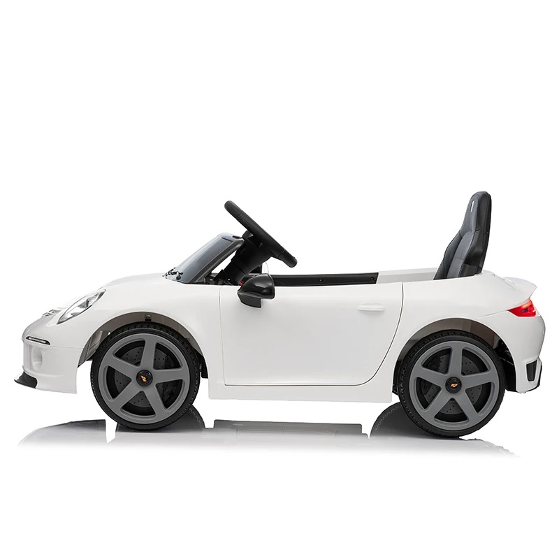 Masinuta electrica pentru copii Porsche RUF GT White cu licenta ,Telecomanda parinti 2,4G,2 motoare x 45w,Acumulator 12V4.5Ah,Roti EVA,Scaun din piele,2 Viteze,Sistem troller,MP3,USB,Bluetooth,Usi cu deschidere,Suspensii - 3