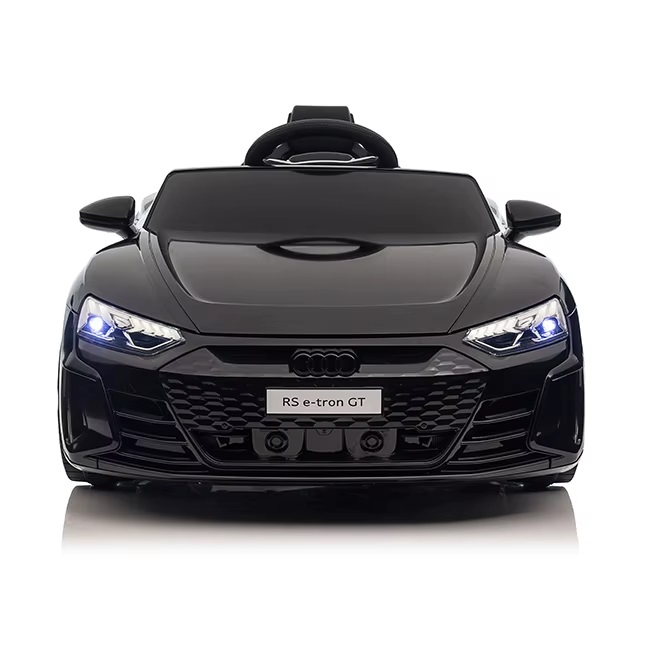 Masinuta electrica pentru copii cu licenta Audi RS E-Tron GT Black,Telecomanda ,Roti EVA, Acumulator 12V 4,5Ah,Incarcator inclus,Centura de siguranta,Lumini LED,Functie Slow Start,Afisaj cu indicator baterie,Usi cu deschidere