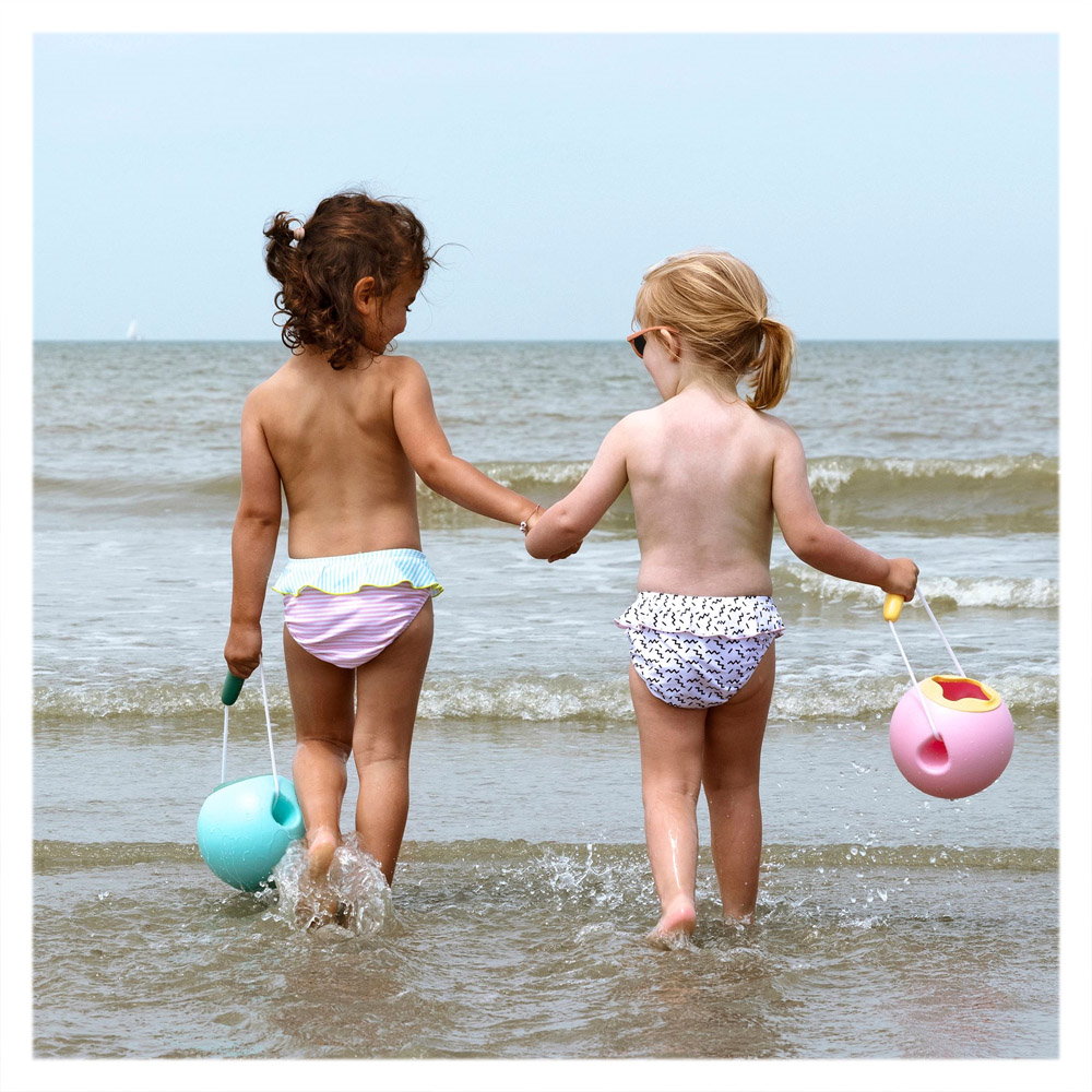 Galetusa pentru apa Mini Ballo albastru deschis Quut Toys - 1 | YEO