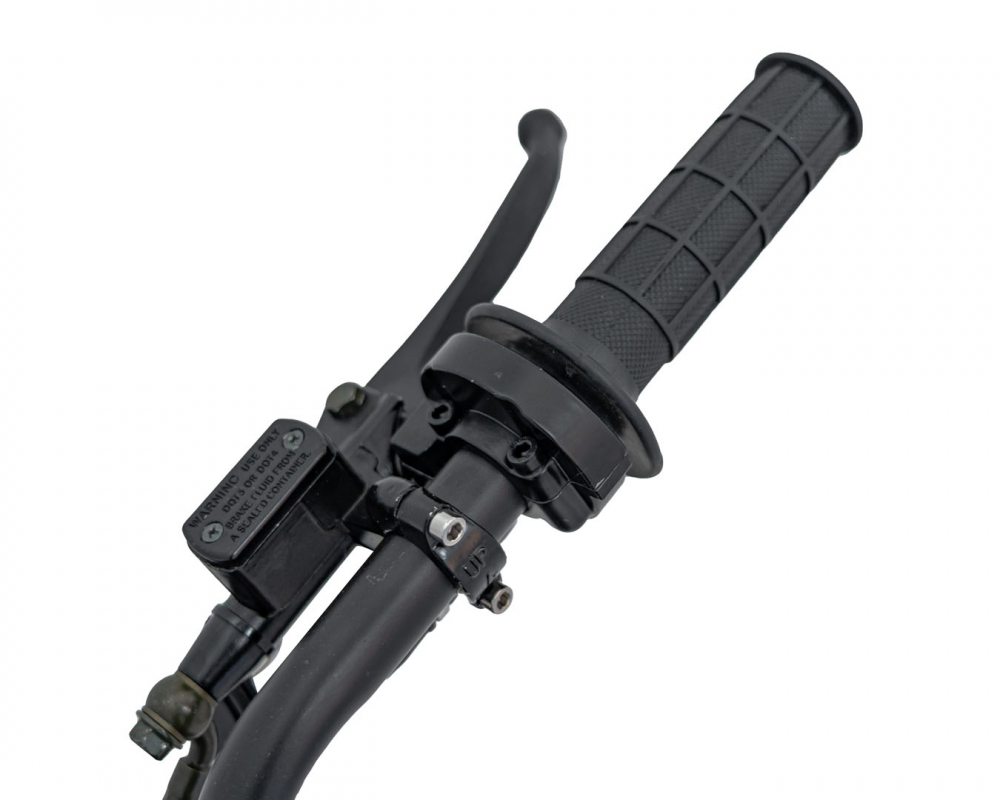 Motocicleta cross pe benzina Immortal Blue, cu ardere interna de 110cm3 racit cu aer si actionat pe lant, pornire e-start, cu cilindru in 4 timpi, frane cu disc hidraulic, suspensii, pana la 60 kmh - 5