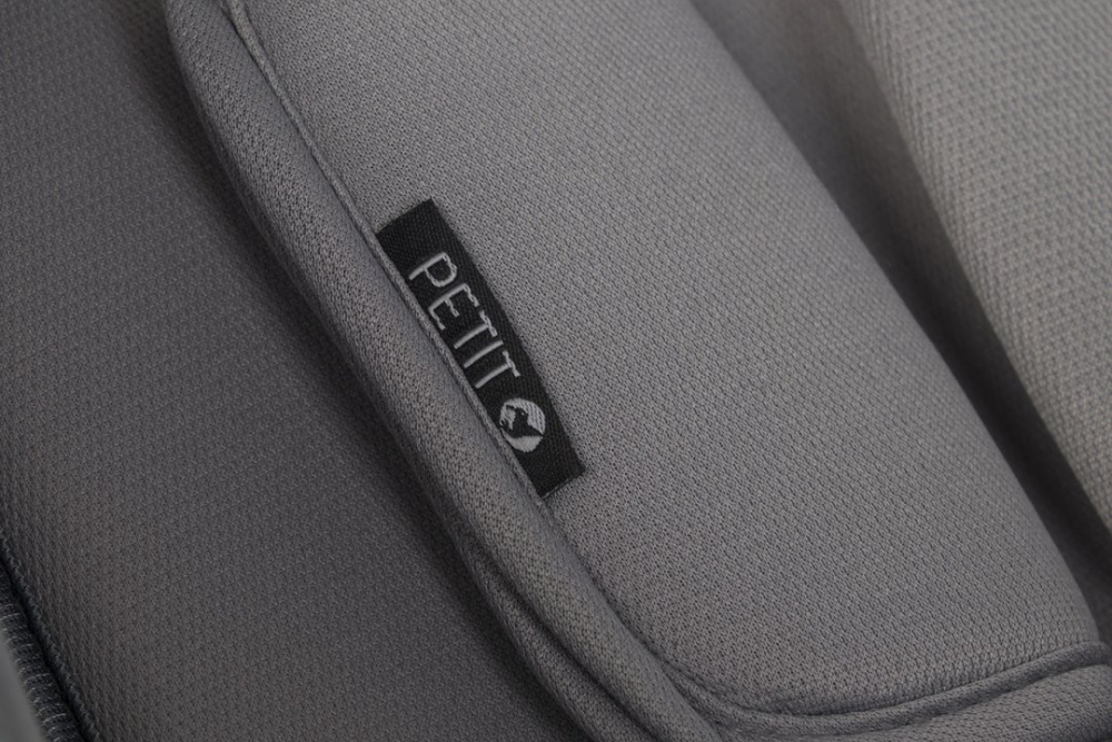 Scoica auto Colibro Petit i-Size, omologata R129, cu tetiera reglabila, copertina ajustabila, maner de transport ajustabil, pentru copii intre 40-87 cm sau 0-13 kg, Dove