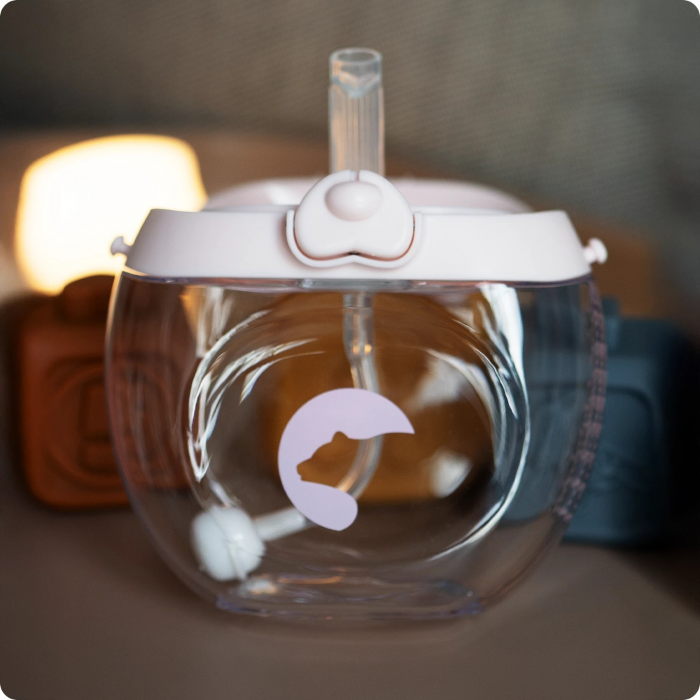 Sticluta de apa din tritan pentru copii, Kindnort Baer, sterilizabila, pai moale din silicon cu bila gravitationala, prevazuta cu snur reglabil, capacitate 300 ml, Pink - 3 | YEO