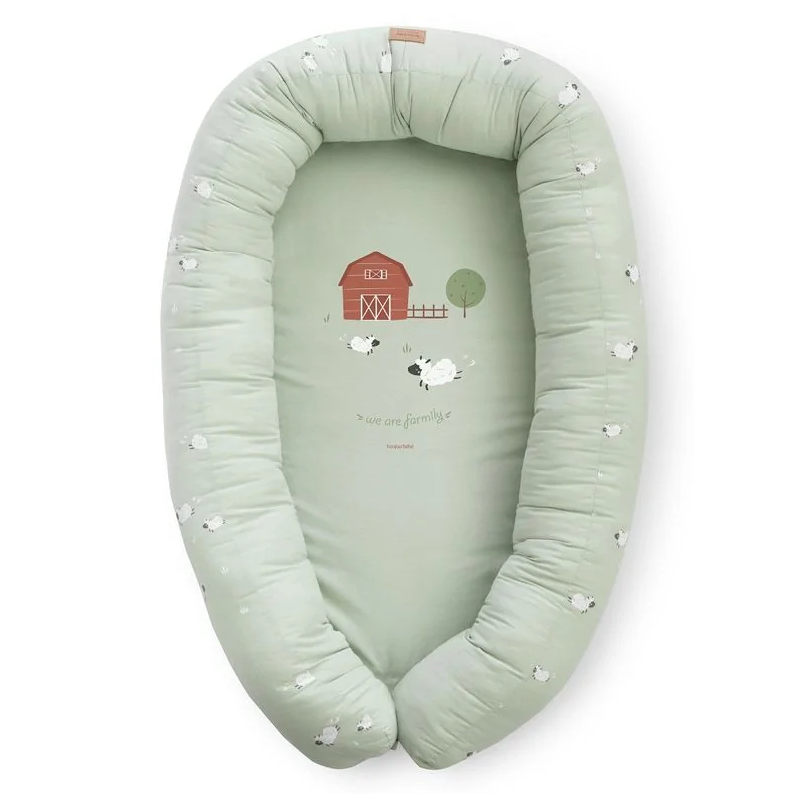 Suport de dormit Babynest 2 in 1 din bumbac Funny Farm 95x65x18 cm