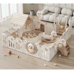 Gardulet loc de joaca interior/exterior Nichiduta Garden cu margini rotunjite,Poarta de siguranta,Leagan,Balansoar,Casuta,Cos de baschet,Organizator,Tobogan,Piscina uscata,Covoras spuma 1cm grosime Happy House Beige