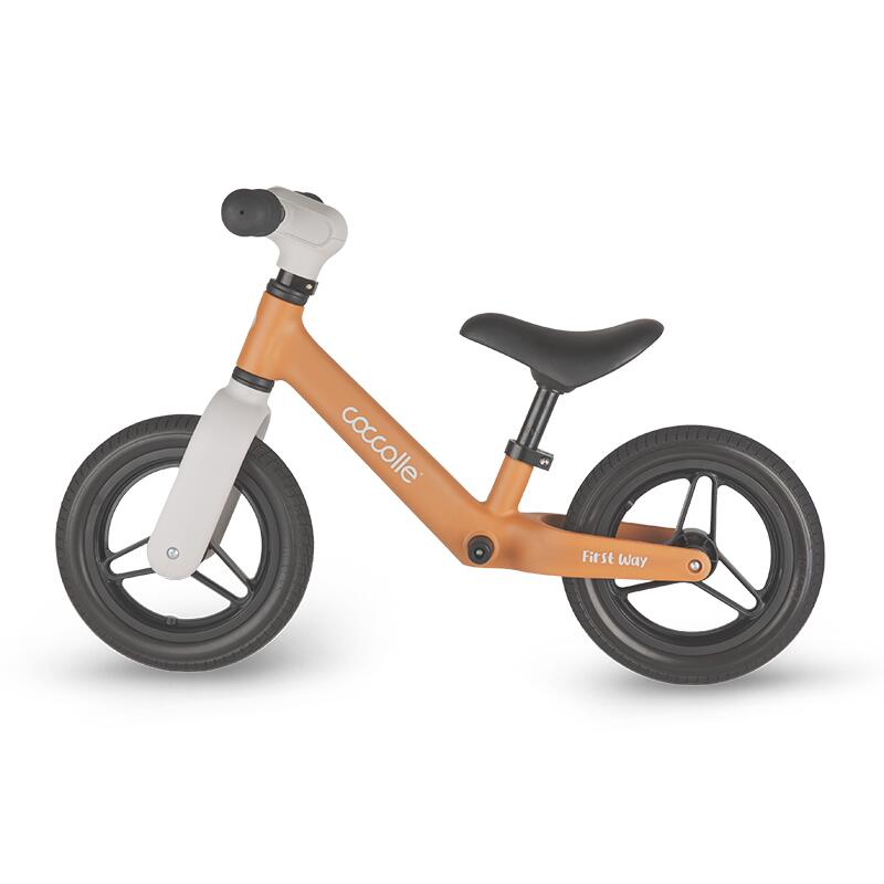 Bicicleta fara pedale Coccolle First Way Cookie Beige 2-6 ani, Roti 10 inch din PU, Ghidon reglabil, Greutate admisa 30 kg, Sa Reglabila
