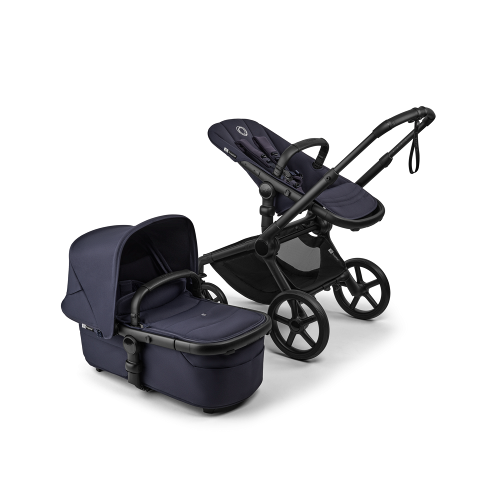 Carucior 2 in 1 Bugaboo Fox 5 Renew Black Deep Indigo cu maner reglabil, reversibil, suspensii, cadru din aluminiu