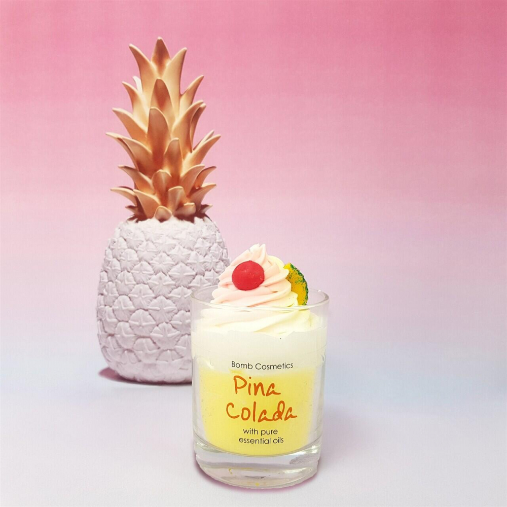 Lumanare parfumata 160g Pina Colada Piped Candle Bomb Cosmetics - 4