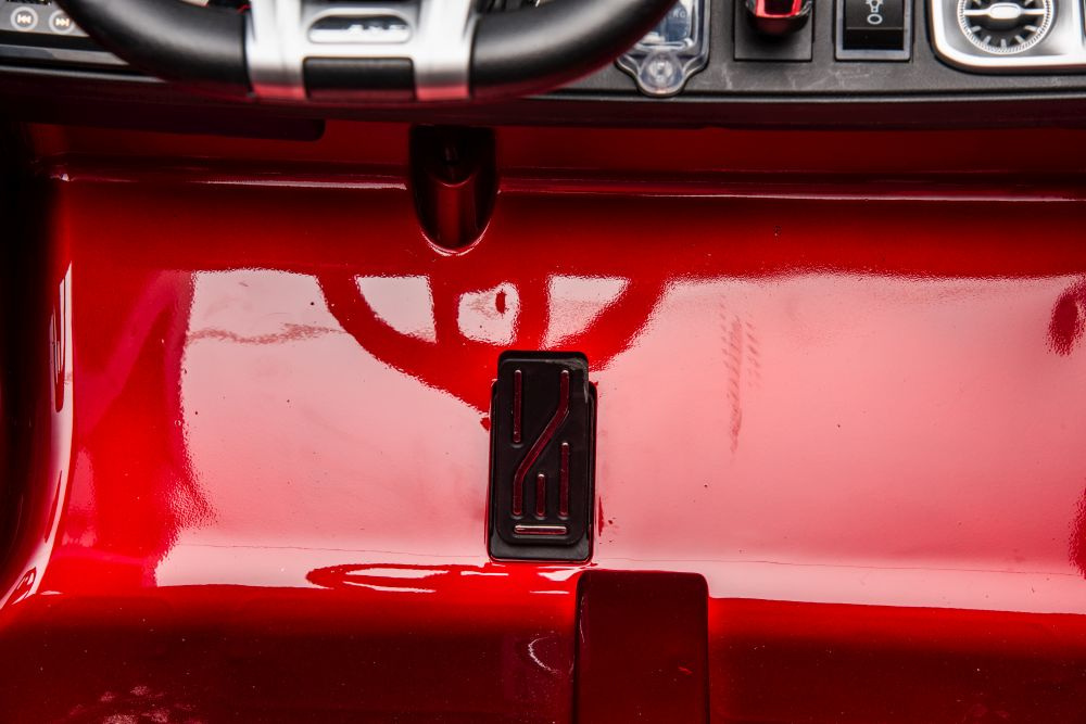 Masinuta electrica pentru copii Mercedes Benz G63 XXL, tractiune 4x4, cu telecomanda 2.4G, 4 motoare de 200W fiecare, baterie de 2x24V7Ah, faruri luminoase, cu USB, Bluetooth si afisaj LCD, MP4, dimensiune 158 x 93 x 81 cm - 3