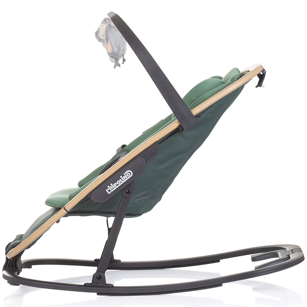 Scaunel balansoar Chipolino Senso Basil Wood cu spatar reglabil, bara de jucarii, suport pentru cap, centuri de siguranta, pliere compacta