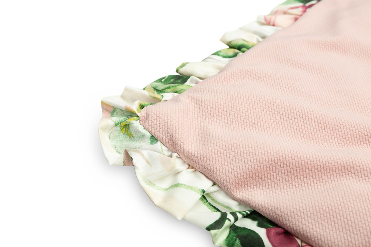 Set pernuta cu volanas si pilota pentru caruciorlandoupatut copii Sensillo Magnolia Pink cu doua fete bumbaccatifea, Umplutura silicon lyocell antialergic, Recomandat de la nastere