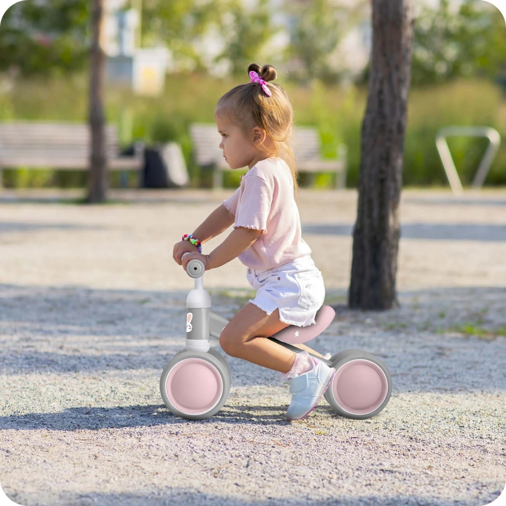 Vehicul Ride On fara pedale Ricokids Cross Country Pink, De la 12 luni, Cadru metalic usor si rezistent, Sezut confortabil din spuma moale, Manere ergonomice antiderapante, Roti din PP rezistent si silentios