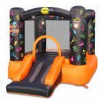 Saltea gonflabila interactiva Kidz Rock cu loc pentru sarituri, tobogan si 6 paduri cu lumini si sunete