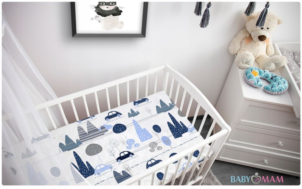 Cearceaf cu banda elastica pentru pat copii dimensiune 160x80 cm, 100 bumbac, BabyMam blue  cars