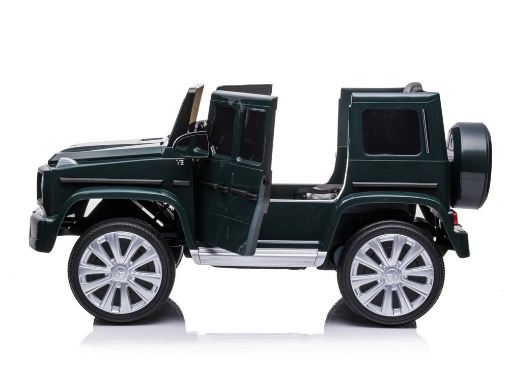 Masinuta electrica pentru copii Mercedes G500 green 12V, pornire la buton, motorizare 2x45W, usb, mp3, radio fm, faruri led - 10