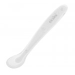 Lingurita din silicon pentru bebelusi Akuku Soft Spoon White,textura moale ce nu raneste gingiile,maner ergonomic,fara bpa,compatibila cu masina de vase