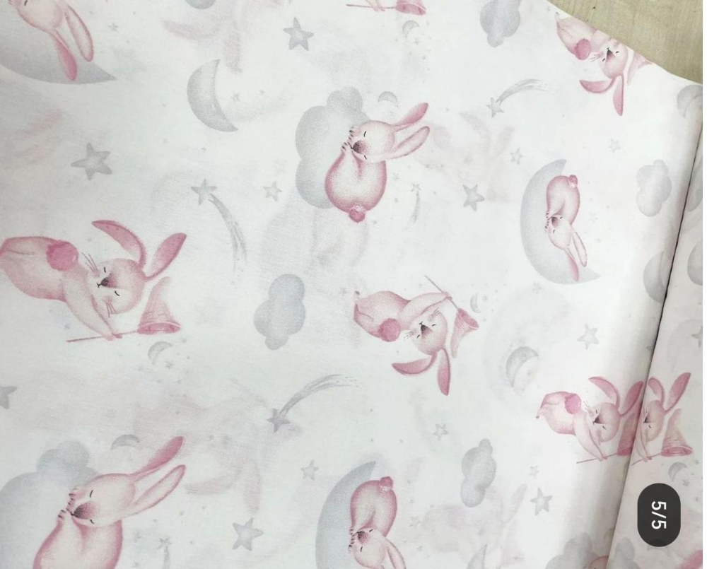 Cearsaf pentru pat copii Nichiduta Pink bunny 120x60 cm din bumbac cu banda elastica roata