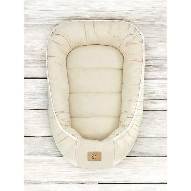 Cosulet pentru bebelusi Qmini Warm beige Baby Nest 55x75 cm, husa din muselina dubla