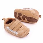 Adidasi crem cu dunga argintie 9-12 luni marime 20