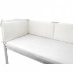 Aparatoare pentru patut Qmini Cream, din muselina dubla, 180x30 cm, cu panglici