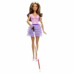 Papusa Barbie fashionista cu baston pentru nevazatori