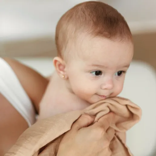 Muselina multifunctionala din bumbac organic 120x120 cm Onino Hug.me Oatmeal beige - 2