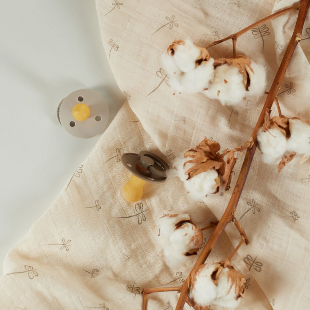 Muselina multifunctionala din bumbac organic 120x120 cm Onino Hug.me Creamy vanilla - 6