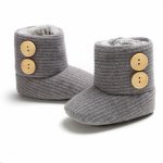 Botosei gri cu nasturei 3-6 luni marime 18