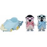 Figurine Sylvanian families Epoch Pinguini cu masinuta