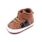 Ghetute maro cu dungi negre 6-9 luni marime 19