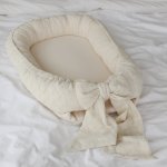 Suport de dormit babynest BabyLy din bumbac brodat Lilly cu funda 70x50 cm