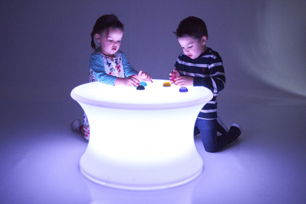 Masa senzoriala luminoasa TickiT - 8