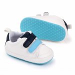 Adidasi albi pentru copii 3-6 luni marime 18