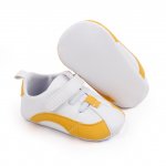 Adidasi pentru copii 6-9 luni marime 19 alb cu galben