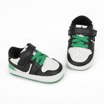 Adidasi alb cu negru si verde Smart 9-12 luni marime 20