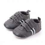 Adidasi gri cu barete pentru copii 3-6 luni marime 18