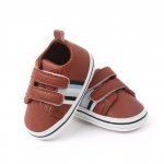 Adidasi maro pentru baietei Snoozy 3-6 luni marime 18