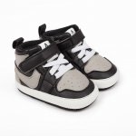 Adidasi inalti, negru cu gri si alb pentru bebelusi 3-6 luni marime 18