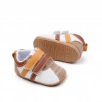 Adidasi pentru copii 6-9 luni marime 19 alb cu insertii maro