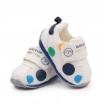 Adidasi pentru copii marime 25 cu bulinute colorate