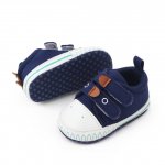 Pantofiori sport bleumarin cu barete si inchidere velcro Dino 3-6 luni marimea 18