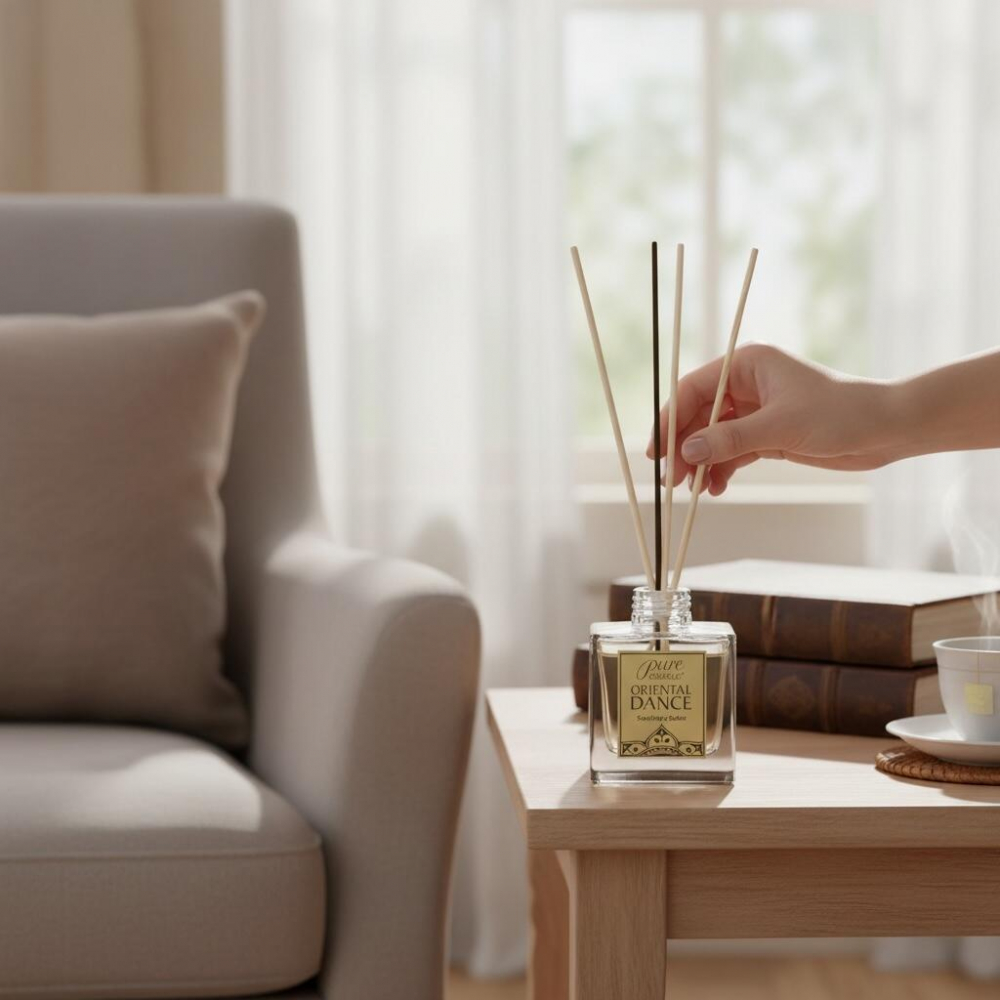 Difuzor cu betisoare Revers Soothing Cedar Oriental Dance 75 ml - 1