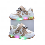 Adidasi crem cu alb si luminite Panda marime 21