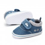 Pantofiori bleu pentru baietei 3-6 luni Masinuta marimea 18