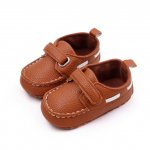 Pantofiori maro pentru baietei 9-12 luni Ken marimea 20